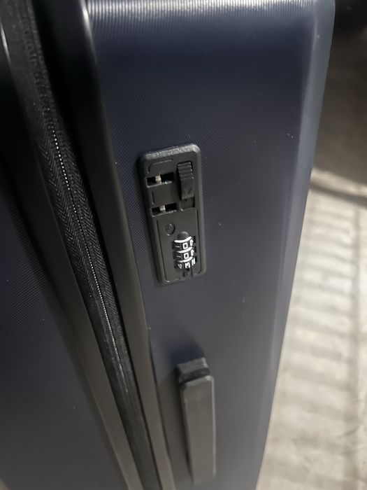 Чемодан размер L