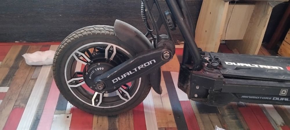 Продаётся Dualtron city 14колеса