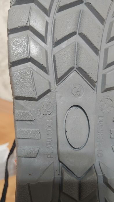 Рабочие спецботинки