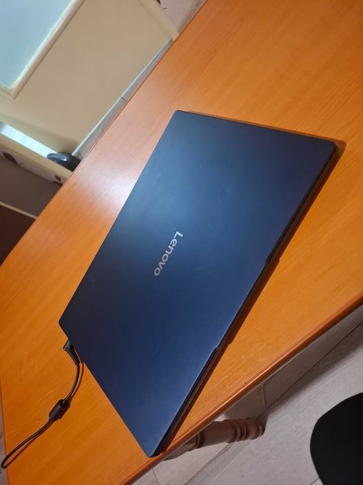 laptop lenovo 16 wuxga