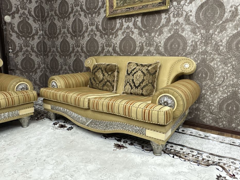 Продам диван 2 кресло  300000  б/у Алматы Торг