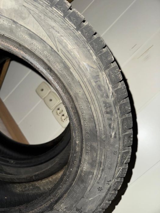 185/65/14 шипованные 2 резины