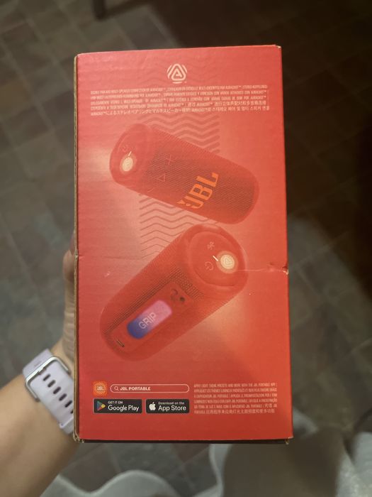 JBL grip.