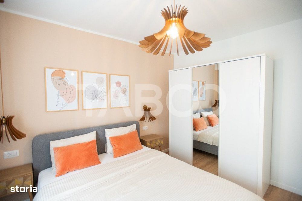 Apartament de inchiriat cu 3 camere etajul 1 in zona Strand
