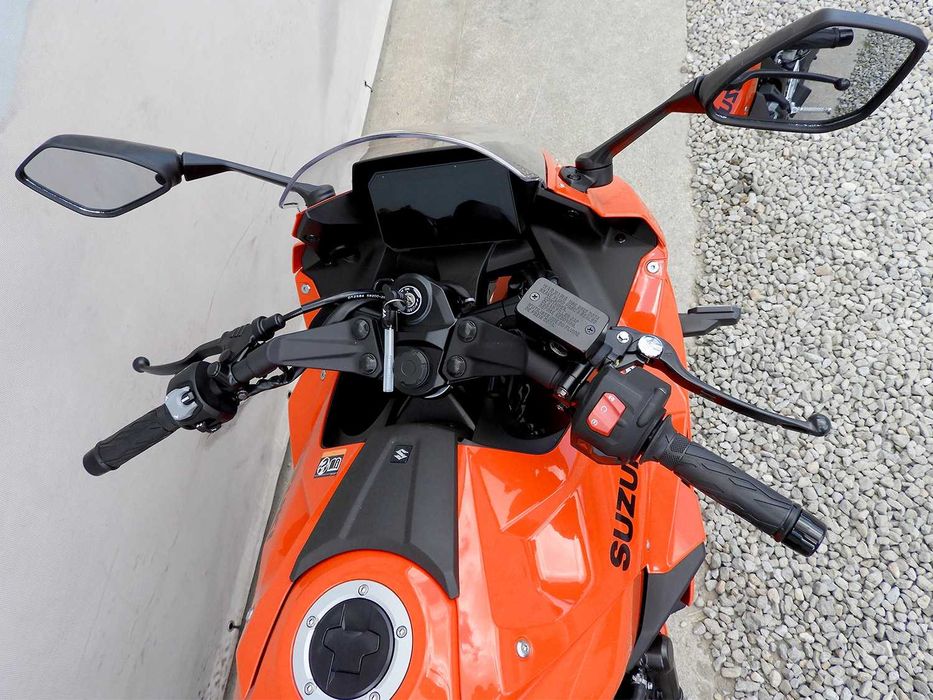 Motocicleta Suzuki GSX-8R ABS M6 | Rate