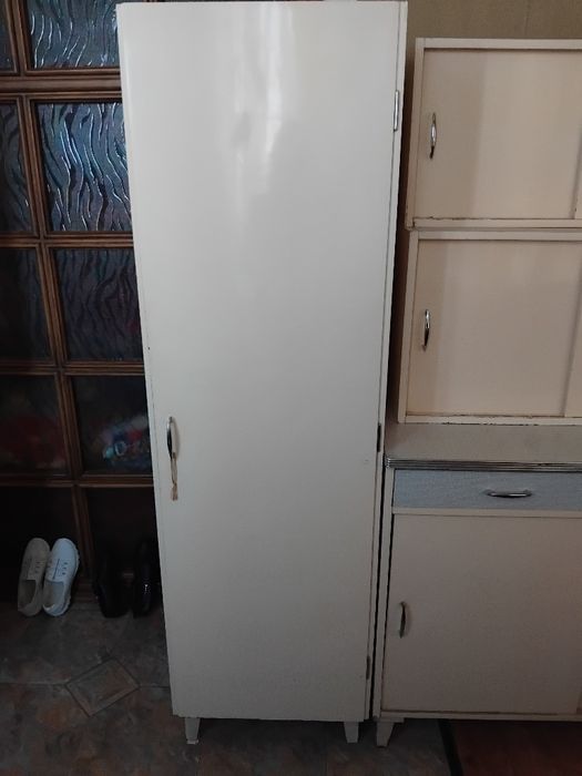 Продаю кухонную мебель производство России