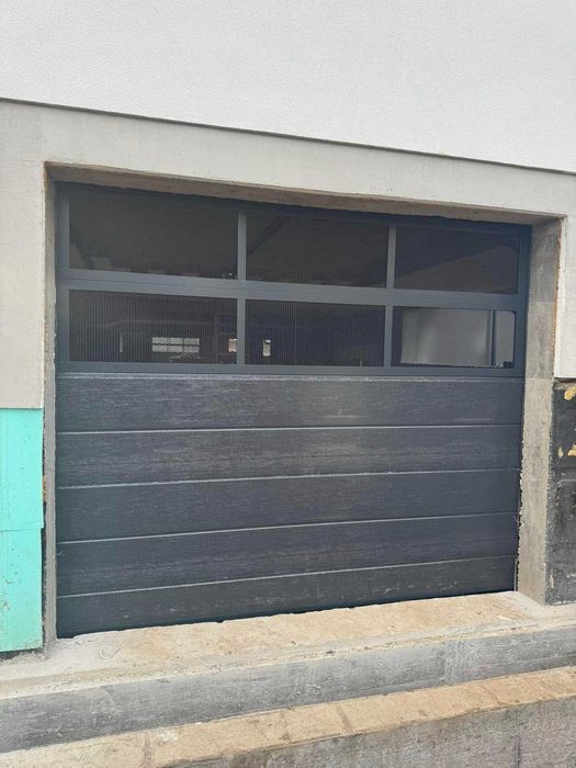 Distribuim la pret bun usi sectionale/usi garaj-TRANSPORT GRATUIT