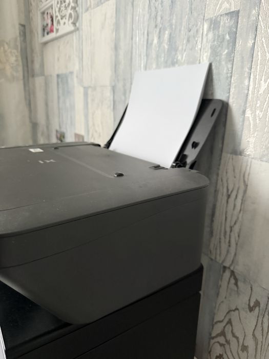 Продам принтер цветной Canon MG2541S