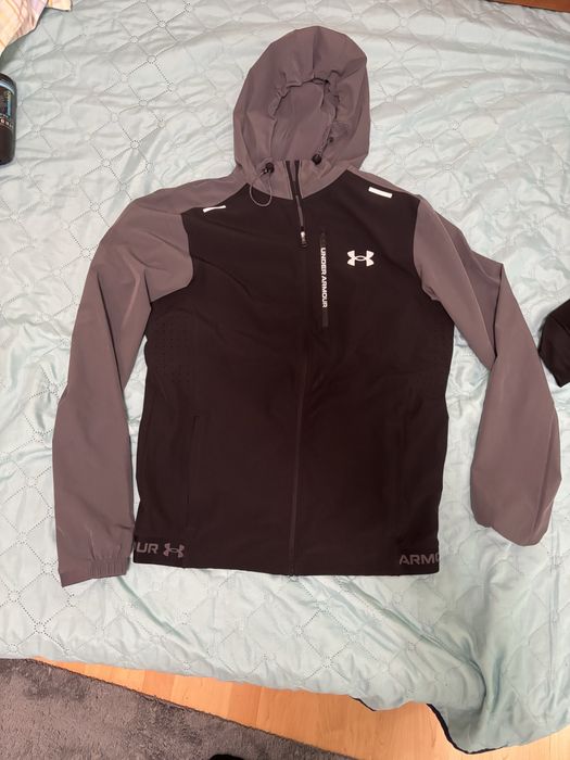Under armor ветровка