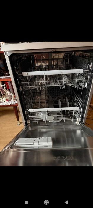 Mașina de spălat vase Electrolux