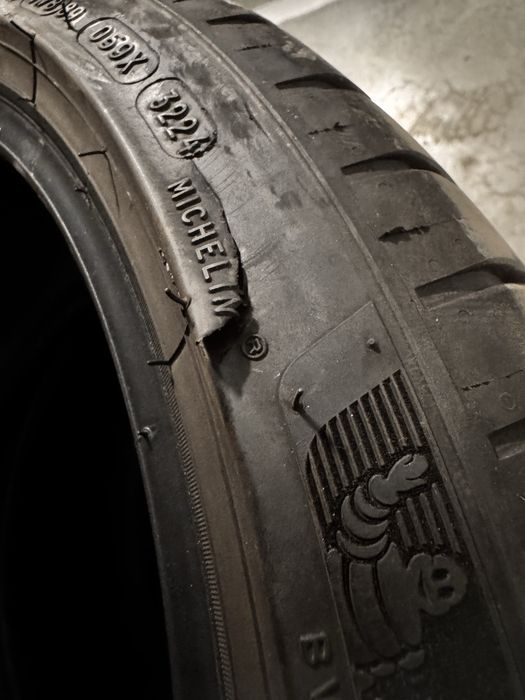 Michelin Pilot Sport 4 DT1 XL | 235/40 R18 95Y | pret pe bucata