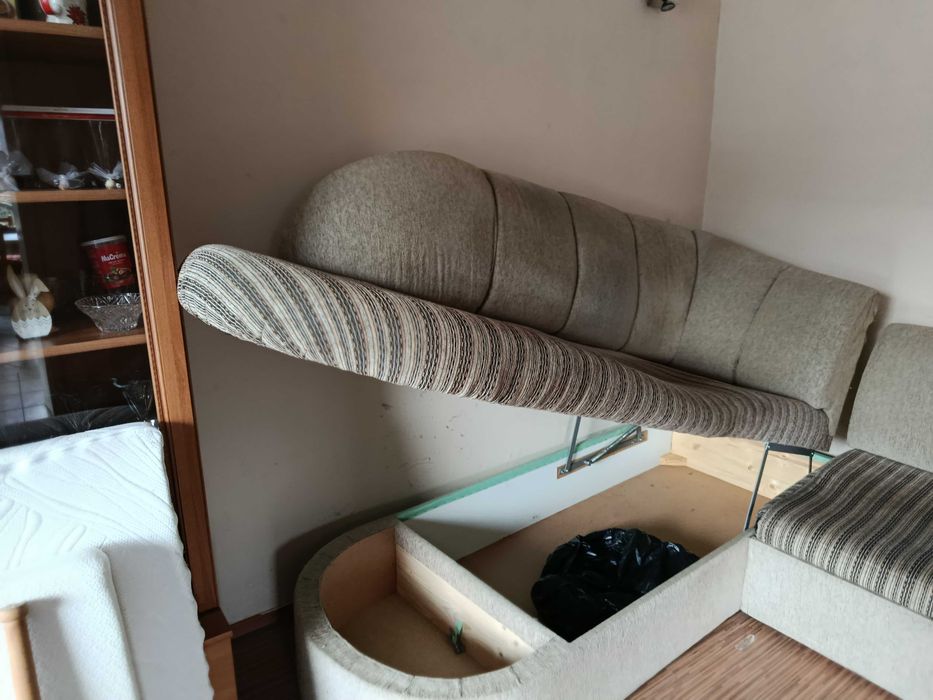 ъглов диван с ракла