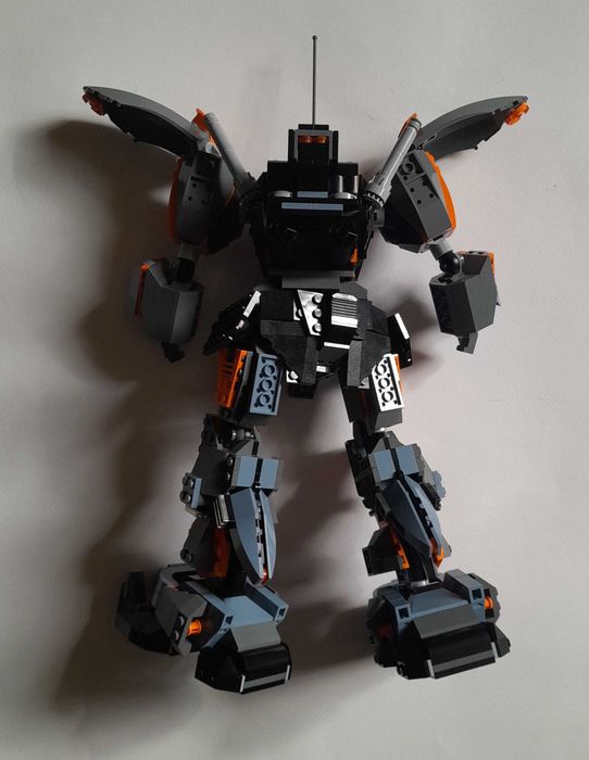 Lego Robot Designer Set Creator Titan XP 4508 Action Figure Gundam