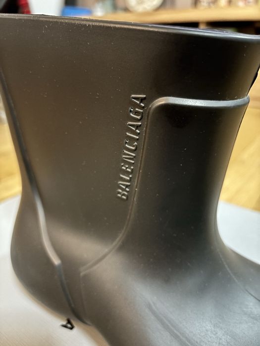 Balenciaga excavator boots