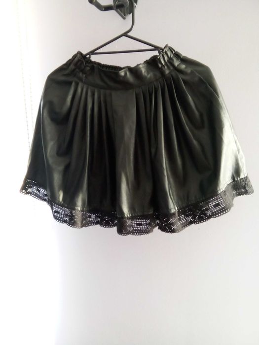 Дамска Кожена Пола