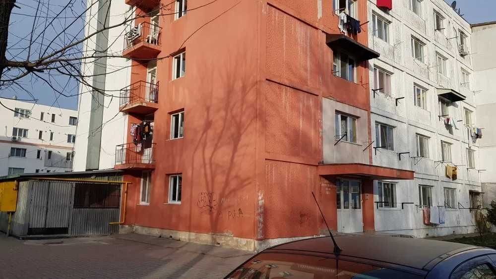 Inchiriez garsoniera Prundu   ( Bloc Academica - Vama Pitesti )