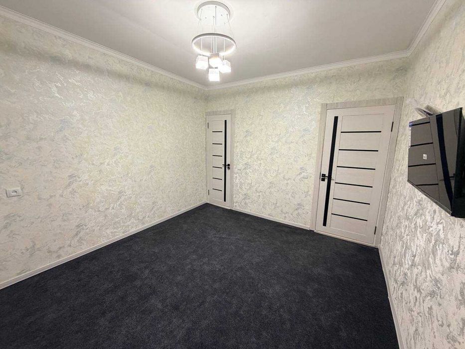 Продается квартира в Яшнабадском районе быв.общ. 1-комнатная 3-этаже