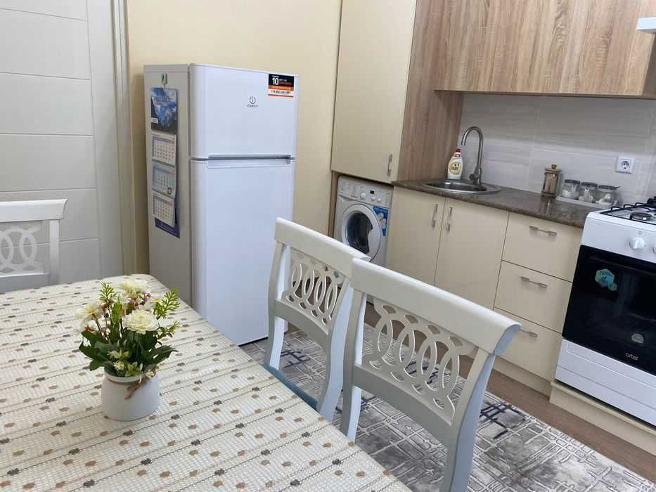 Срочно сдам 1 ком/4/9 на Махтумкули Ор-р Технопарк