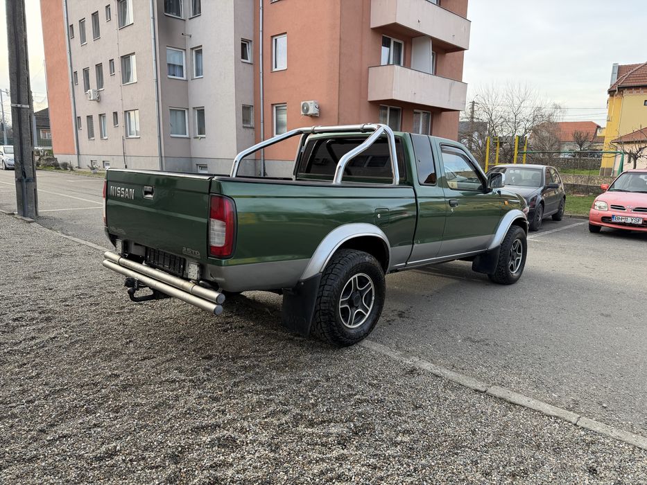 Nissan Navara 2.5 - 2001 - Impecabil
