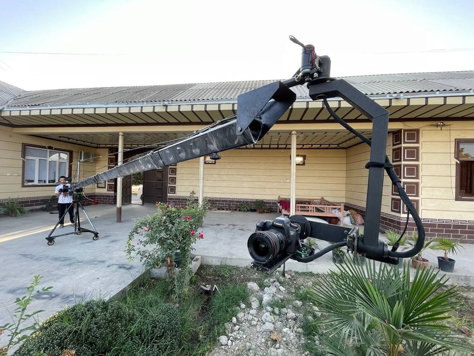 Видио Кран сотилади