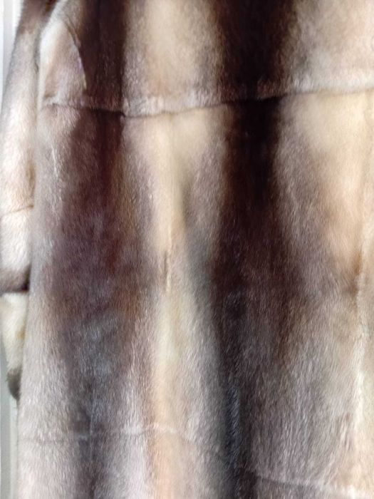 Дубленка новая шуба норка    плащ кожа