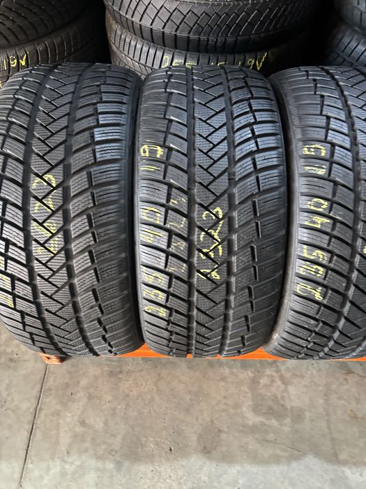 Anvelope Iarna 235/40/19 Vredestein WinTrac Pro 235 40 19 R19