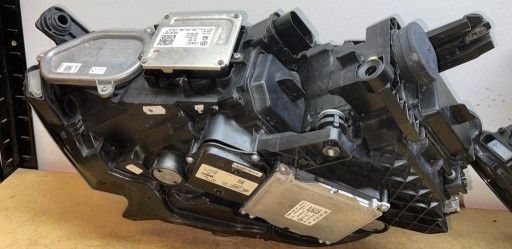 Vw Passat B8 3G1 far stanga full led far dreapta led adaptiv matrix