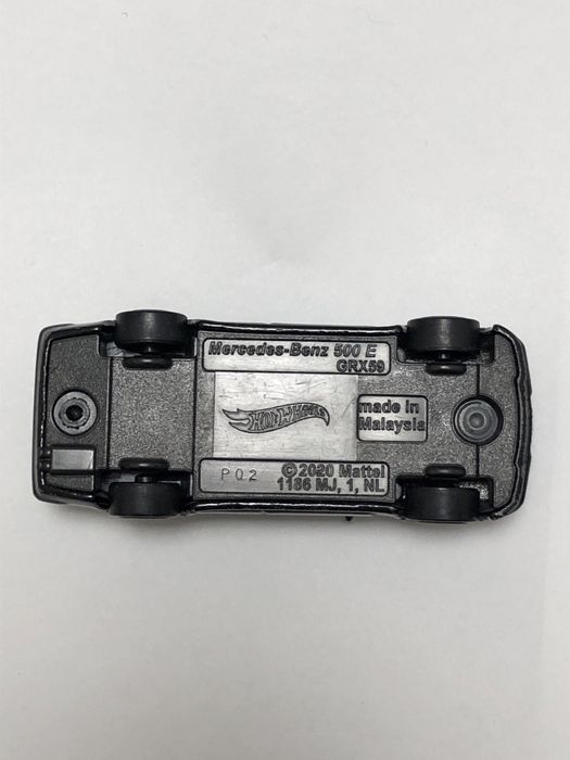 Mercedes-Bens 500 E Хотвилс