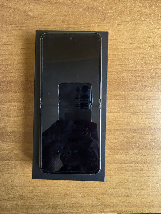 Samsung Galaxy Z Flip5 5G 512GB