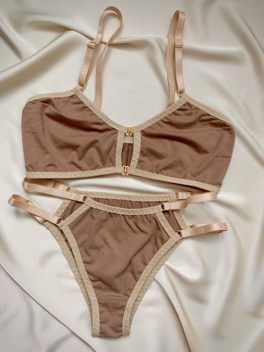 Нижнее белье ручной работы