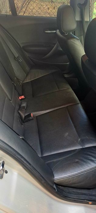 Продавам BMW 120D