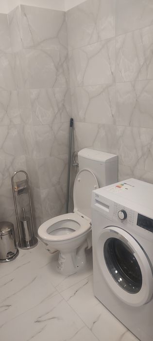 Garsoniera de inchiriat