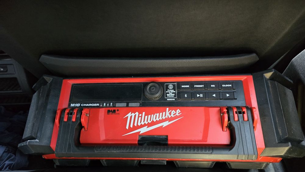Radio șantier,  40W milwaukee