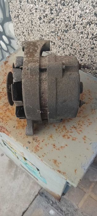 Генератор за Опел Аскона бензин