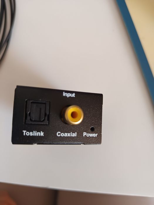 Digital Analog AUDIO конвертор TOSLINK + оптичен кабел