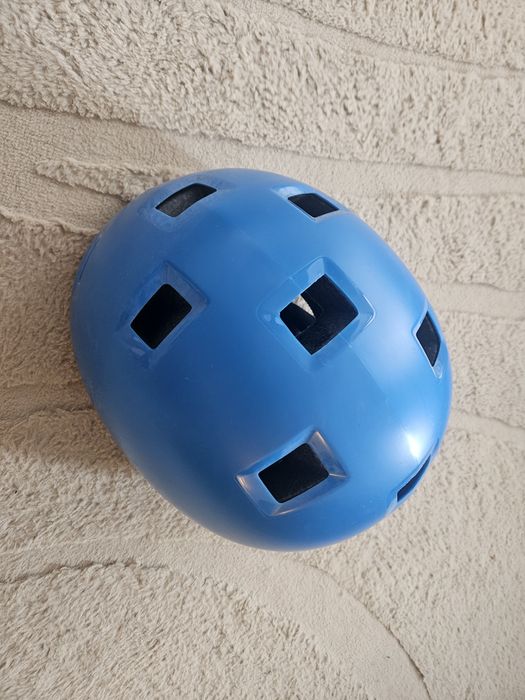 Каска за колело за момче