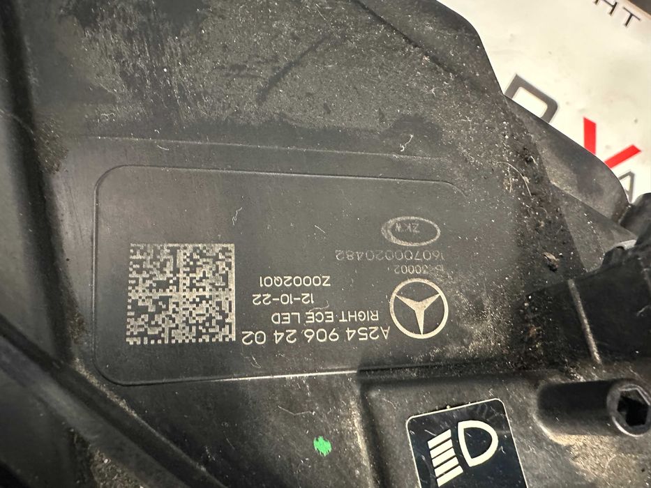 Фар фарове десен Mercedes GLC W254 Мерцедес ГЛЦ 2 254 DIGITAL LIGHT