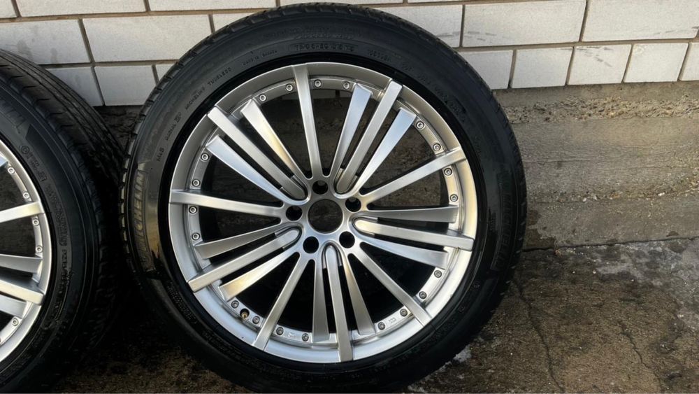 Продам шины с дисками б/у в отличном состоянии