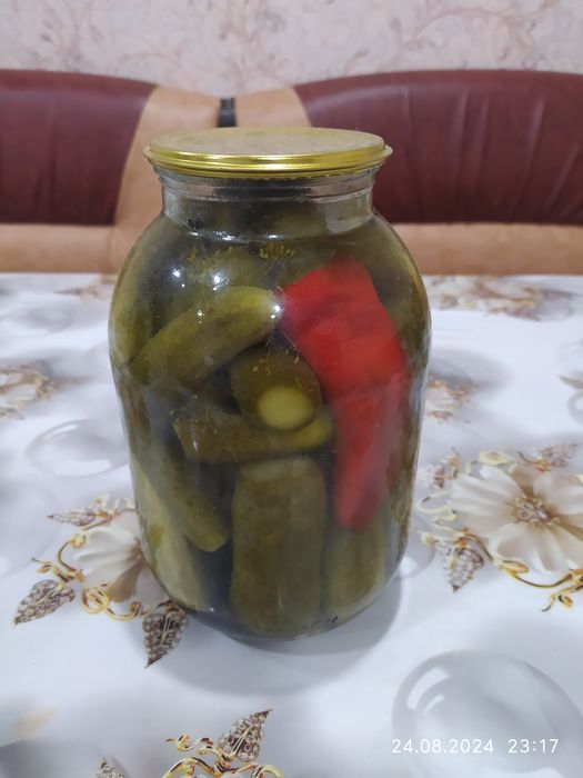 Огурцы маринованные