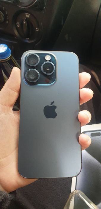 Продам IPhone 15 pro
