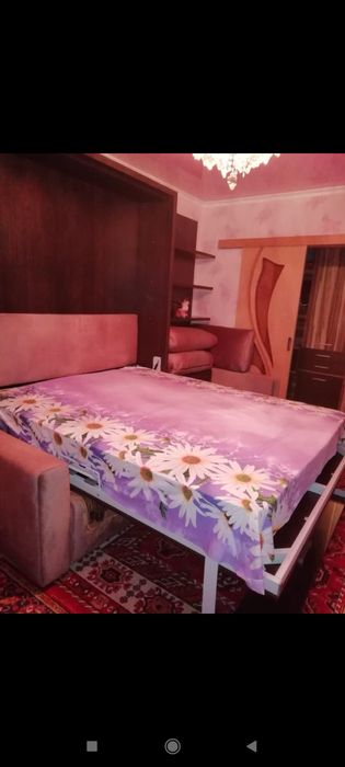 Кровать-трансформер, с диваном и полками