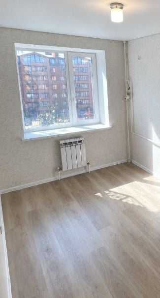 Продам 1-ком квартиру м-н Береке 21