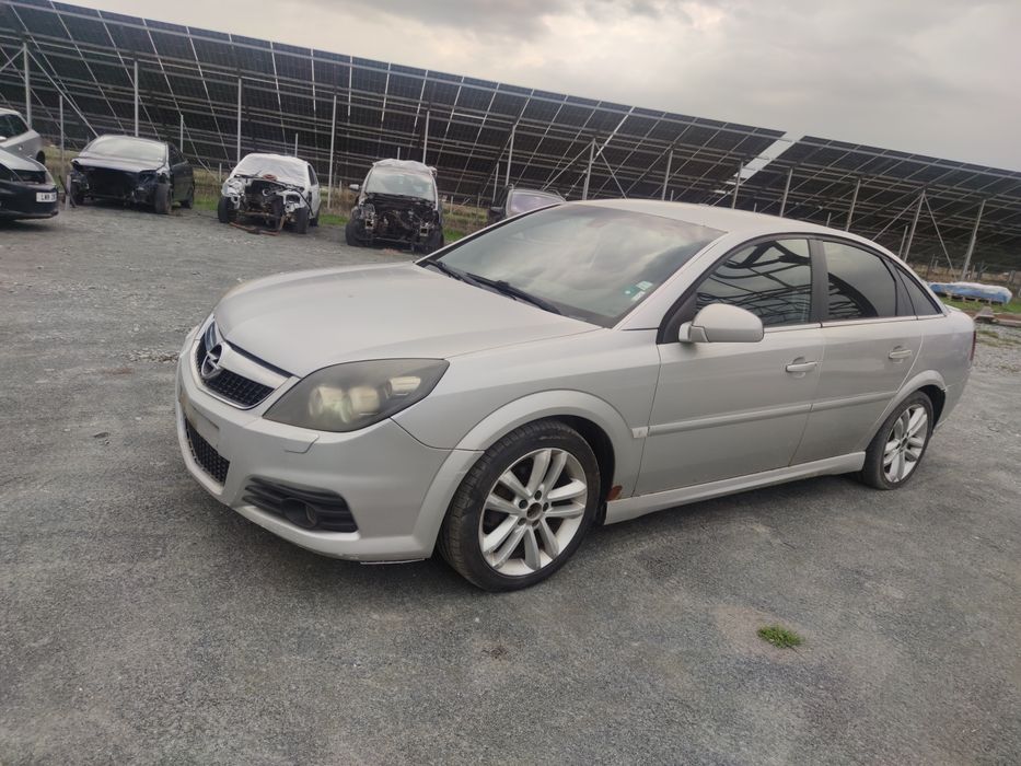 Опел Вектра Ц 1.9 150к.с автомат 2007г. Opel Vectra C 1.9cdti 150k.s