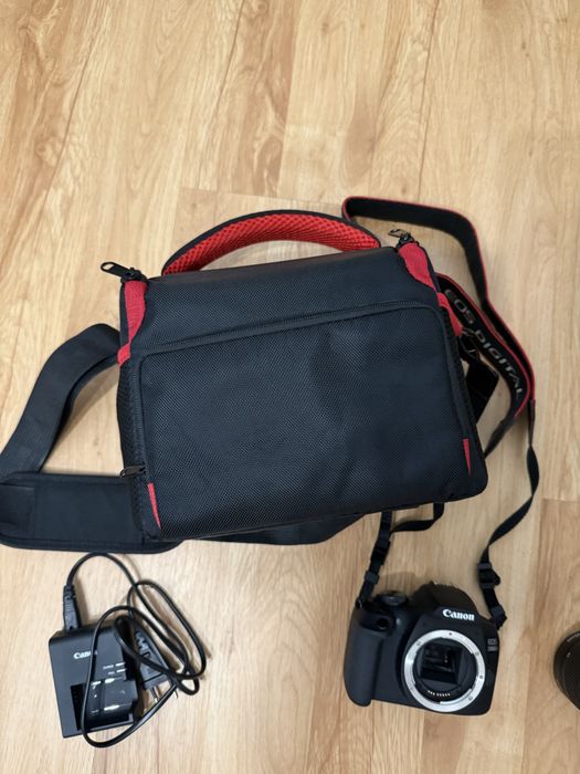Canon EOS2000D професионален фотоапарат