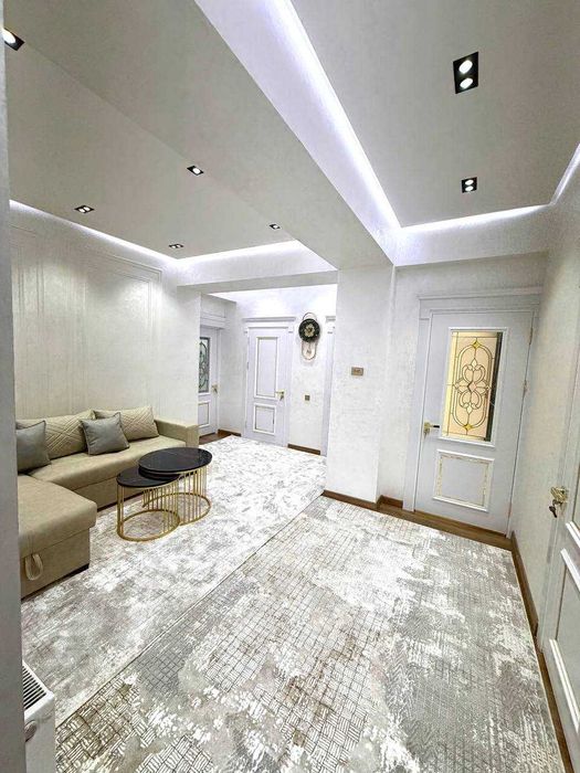 Продаётся 3х комн квартира на 5 этаже Ор-р Вокзал Медиапарк