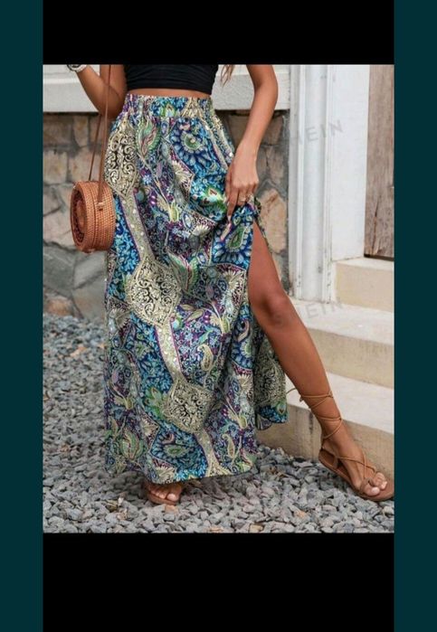 Fusta colorata de vara L disponibila