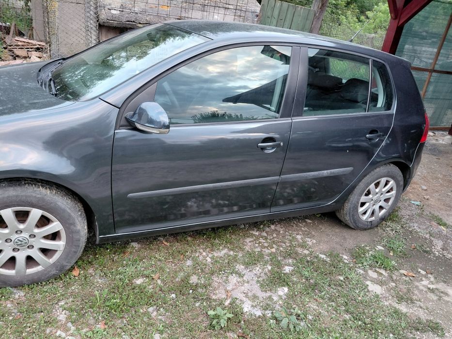 Vand Golf 5 1.6 FSI benzina *2006* euro 4