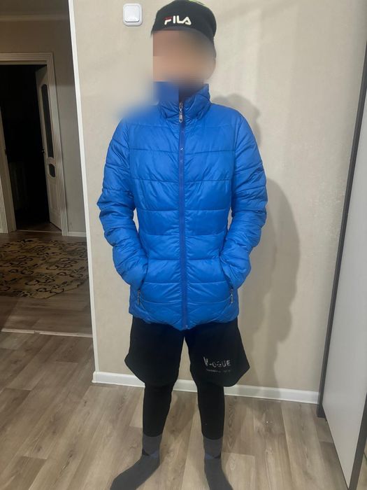 Продам осенние куртки и пальто