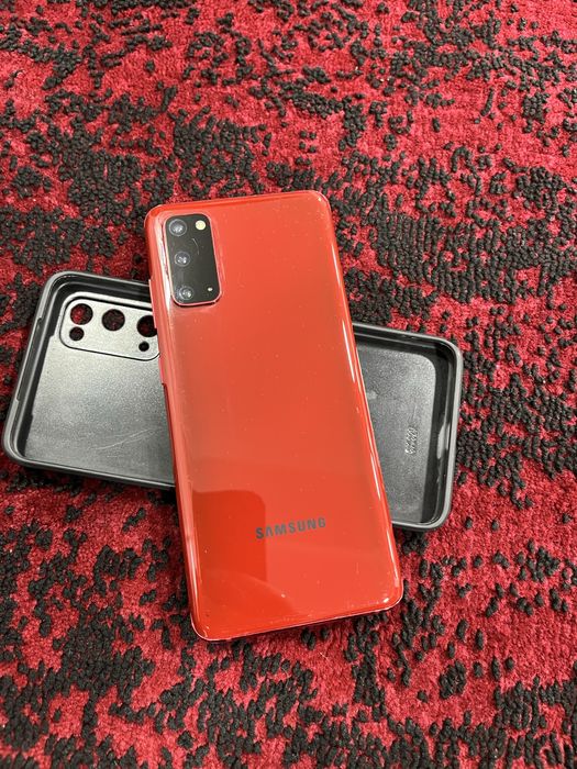 Samsung s20 128гб