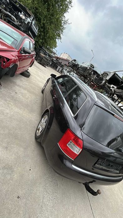 Dezmembrez Audi a4 b6 break